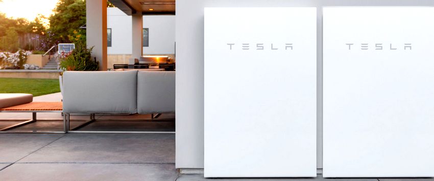 Can you charge a tesla with solar panels?